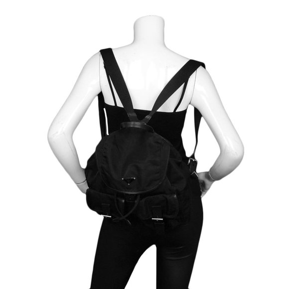 Prada Black Tessuto Nylon Soft Calf Leather Adjustable Backpack 1BZ677 - Picture 4 of 6
